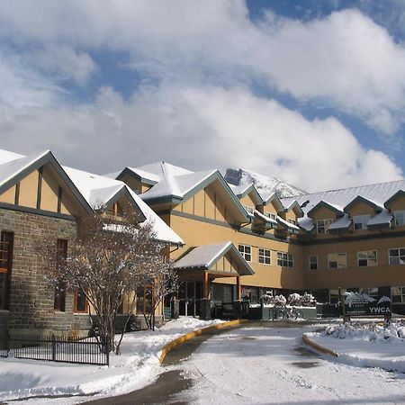 Ywca Banff Hotel Exterior photo